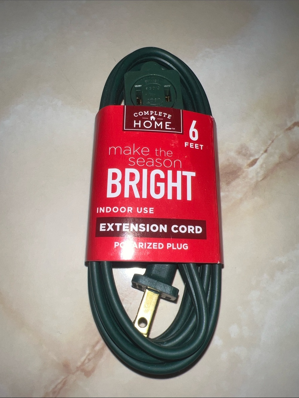 NWT 6ft Extention cord polarized plug indoor use